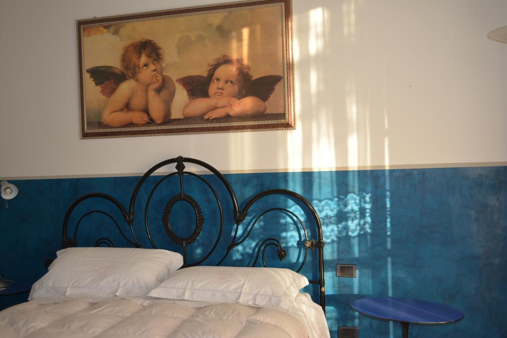 B&B Il Giovine Кампелло-суль-Клітунно Екстер'єр фото