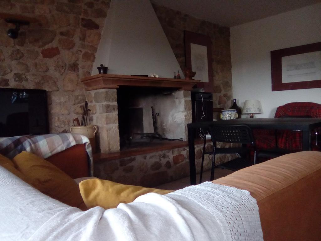 B&B Il Giovine Кампелло-суль-Клітунно Екстер'єр фото